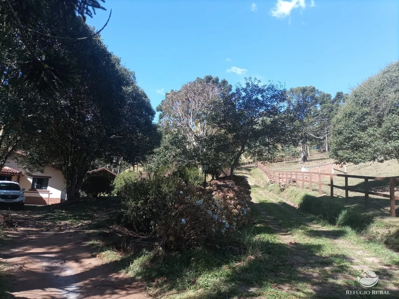 Sítio à venda de 5 ha em Sapucaí-Mirim, MG, Brasil