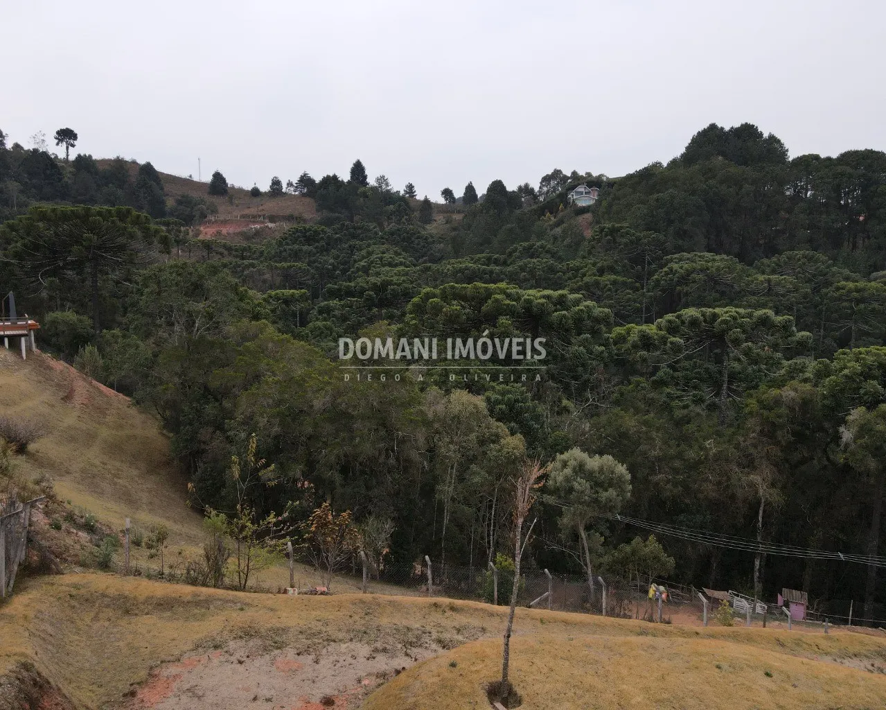 Terreno à venda de 1.200 m² em Campos do Jordão, SP, Brasil