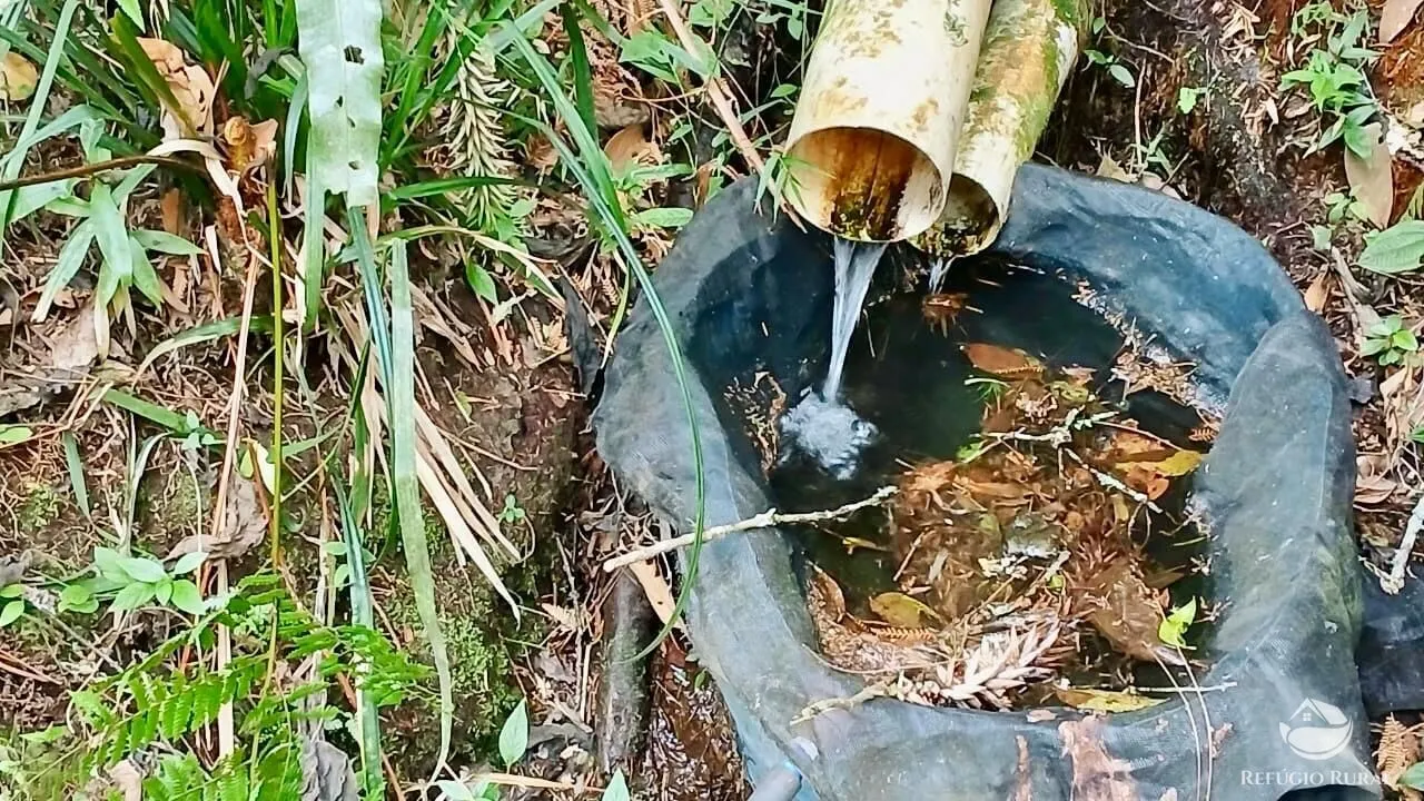 Sítio à venda de 4 ha em Sapucaí-Mirim, MG, Brasil