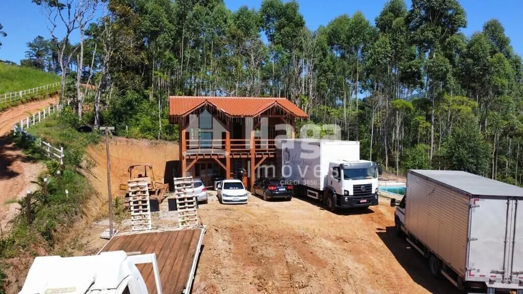 Chácara à venda de 1.500 m² em Tijucas, SC, Brasil