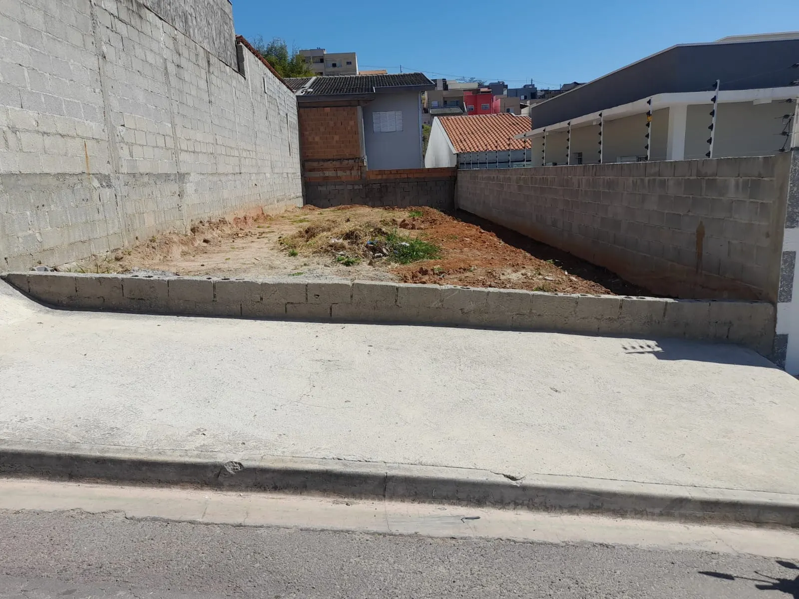Terreno à venda de 154 m² em Jacareí, SP, Brasil
