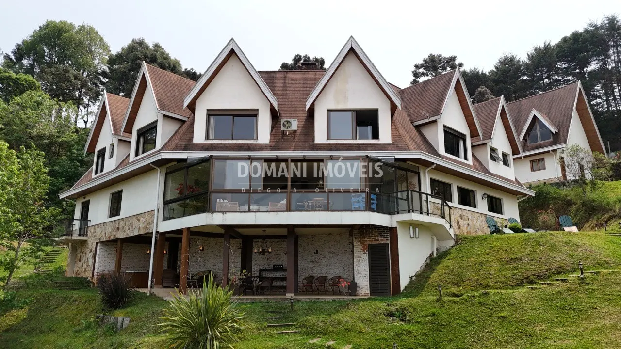 House for sale of 1 acres in Campos do Jordão, SP, Brazil