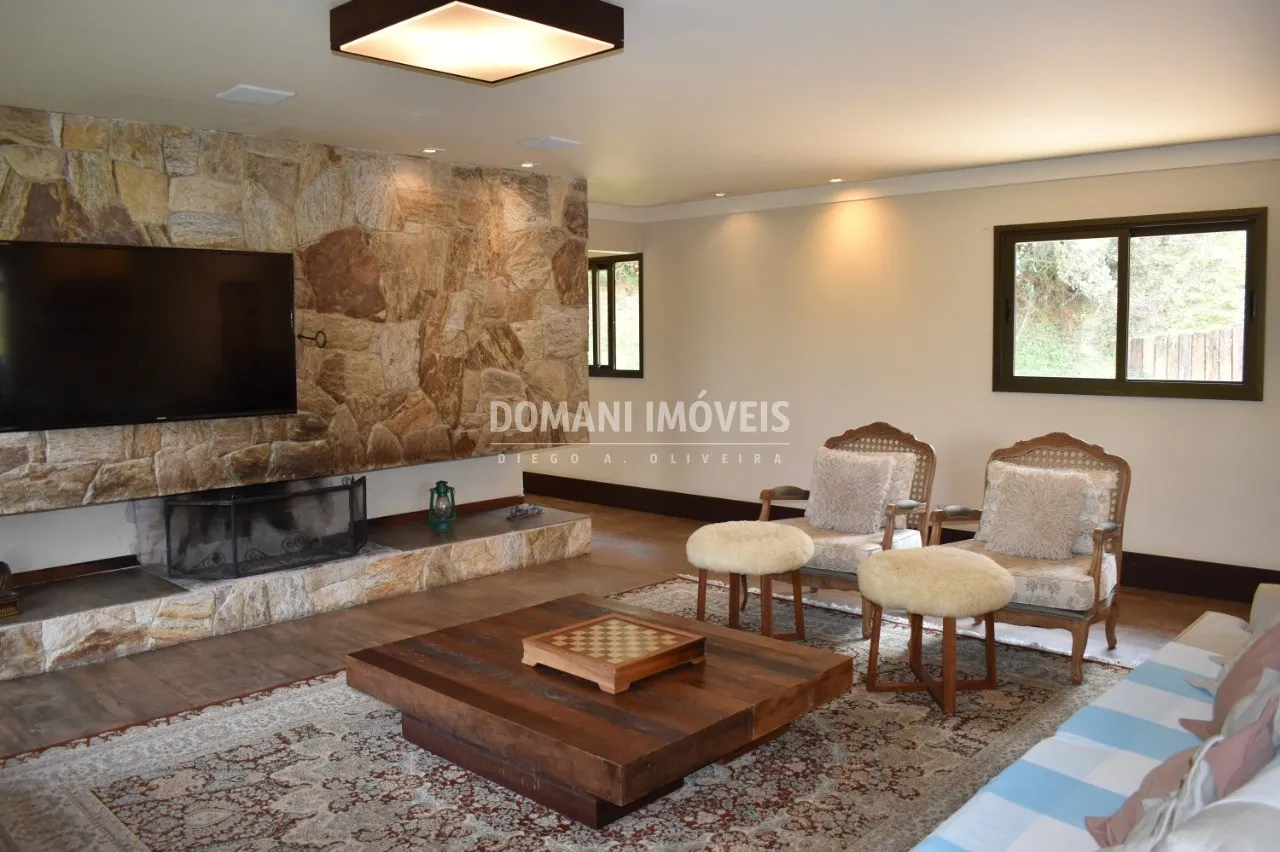 House for sale of 1 acres in Campos do Jordão, SP, Brazil