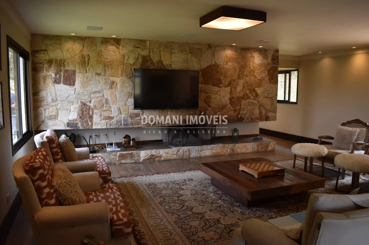 House for sale of 1 acres in Campos do Jordão, SP, Brazil