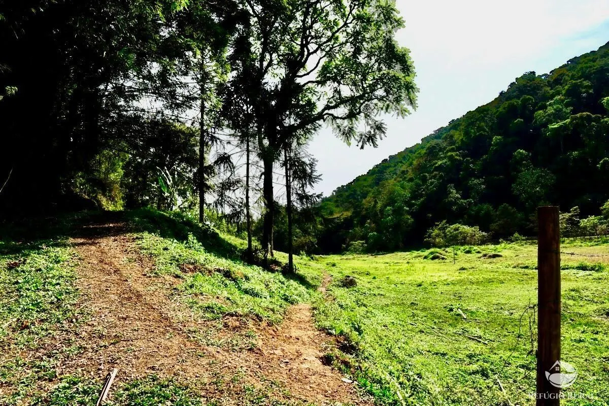 Small farm for sale of 5 acres in São José dos Campos, SP, Brazil