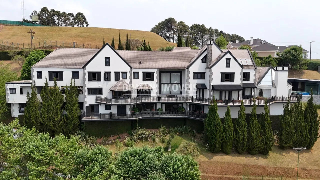 Casa à venda de 1 ha em Campos do Jordão, SP, Brasil