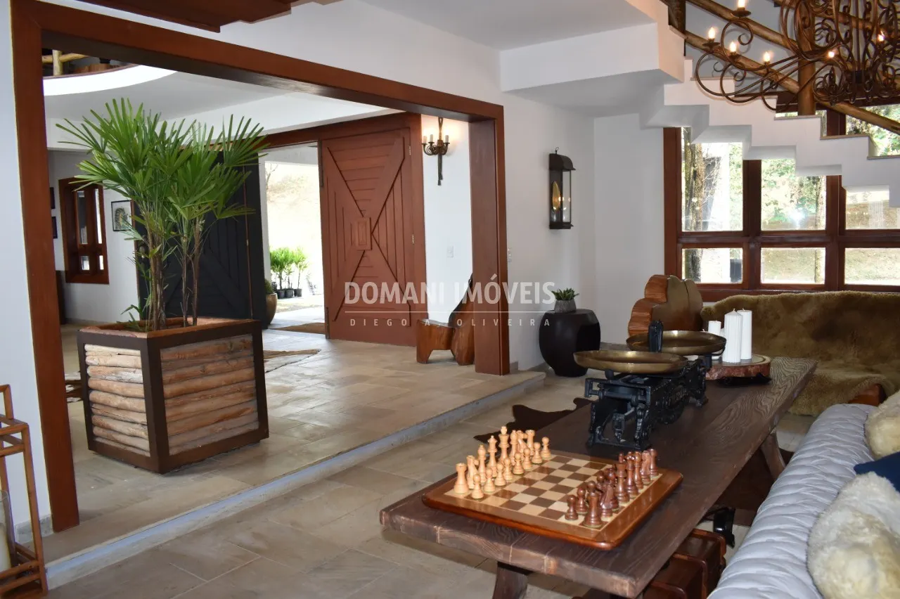 Casa à venda de 1 ha em Campos do Jordão, SP, Brasil