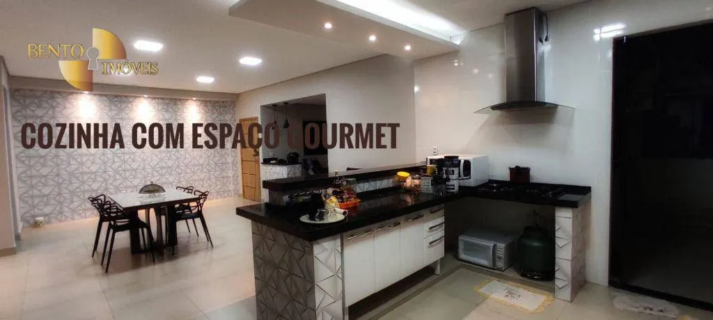 Casa à venda de 200 m² em Várzea Grande, MT, Brasil