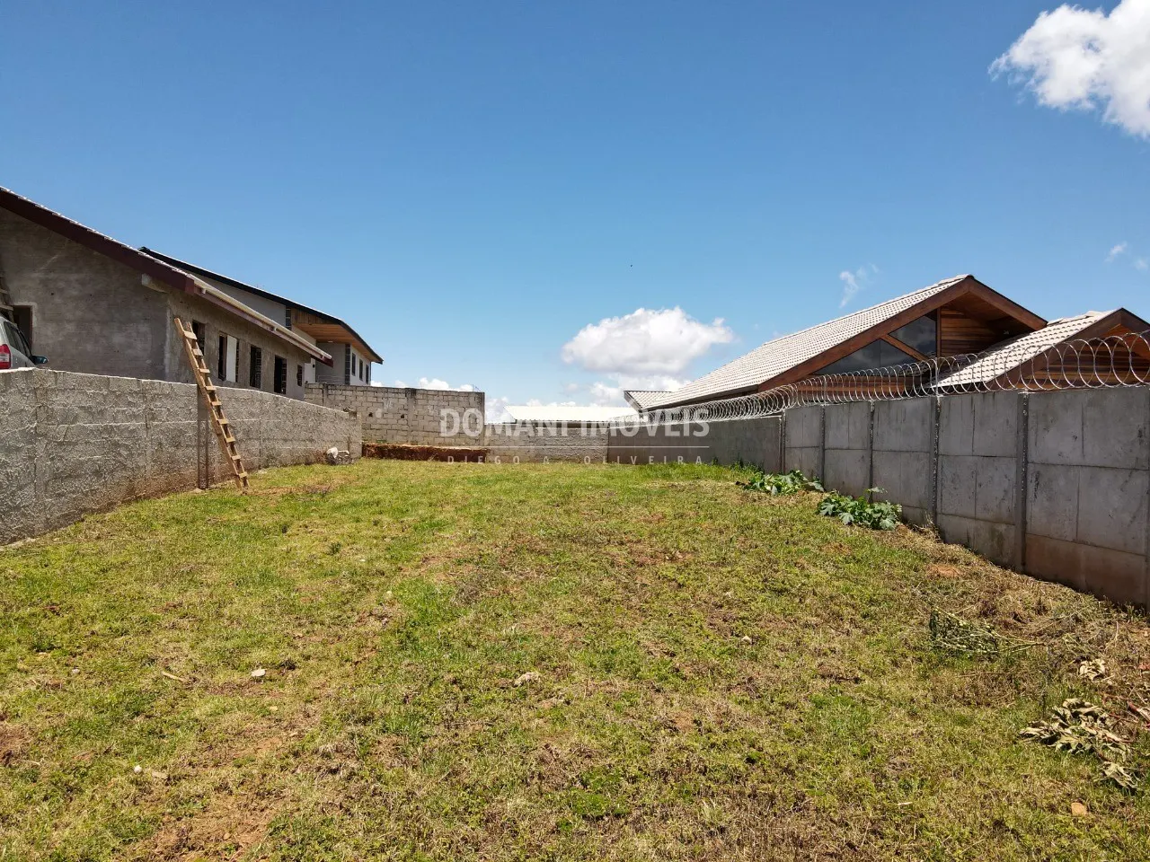 Terreno à venda de 465 m² em Campos do Jordão, SP, Brasil