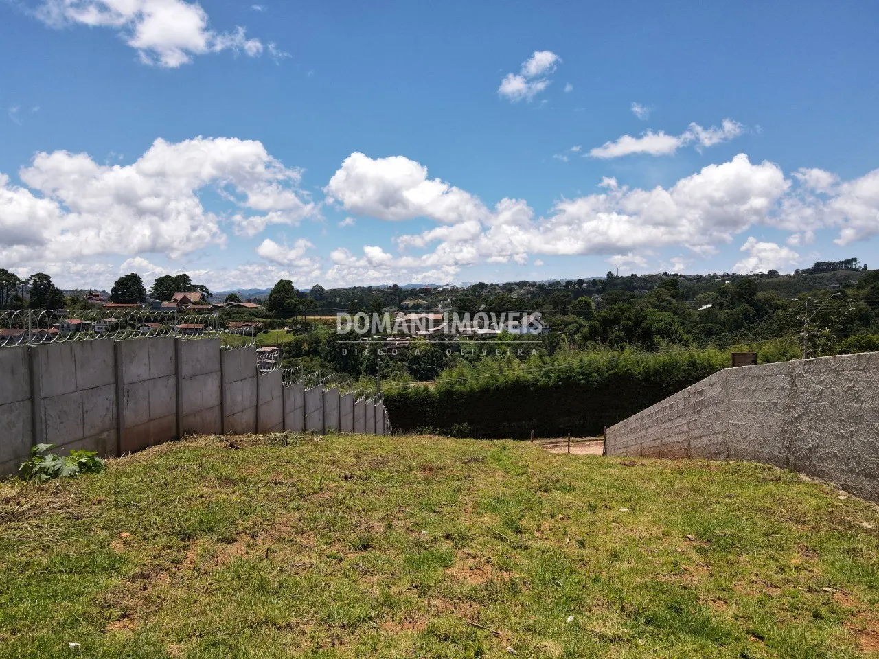 Terreno à venda de 465 m² em Campos do Jordão, SP, Brasil