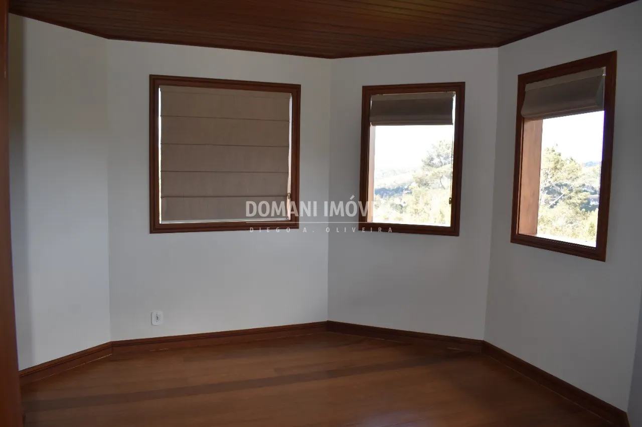 Casa à venda de 1.460 m² em Campos do Jordão, SP, Brasil