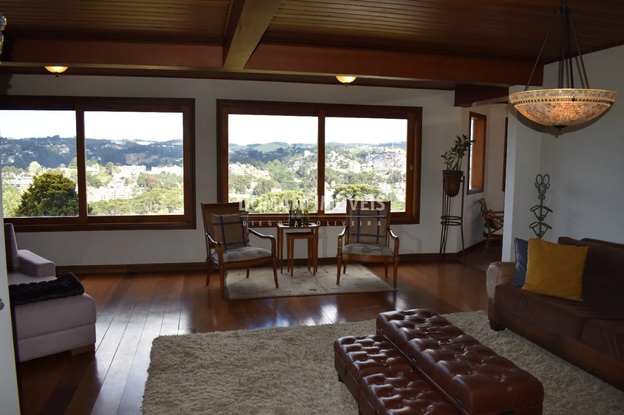 Casa à venda de 1.460 m² em Campos do Jordão, SP, Brasil