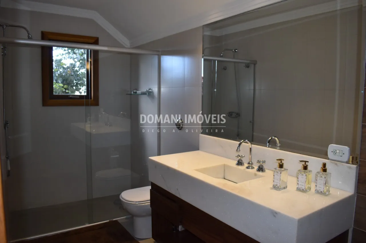 Casa à venda de 1.460 m² em Campos do Jordão, SP, Brasil