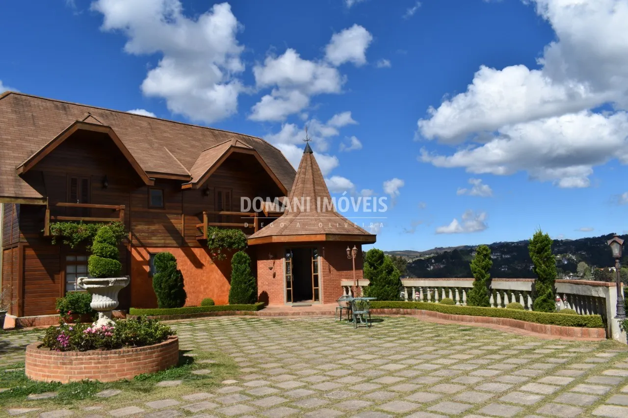 Casa à venda de 1.460 m² em Campos do Jordão, SP, Brasil