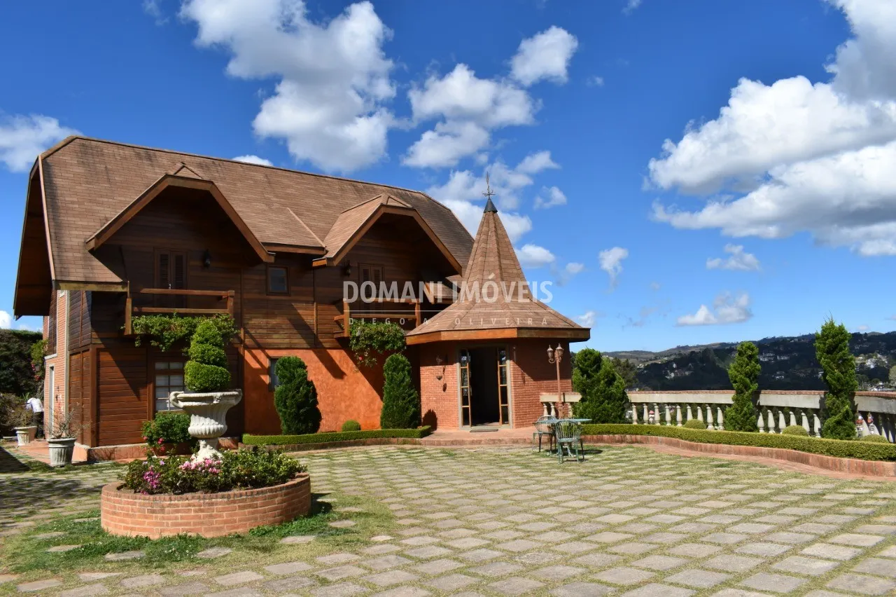 Casa à venda de 1.460 m² em Campos do Jordão, SP, Brasil