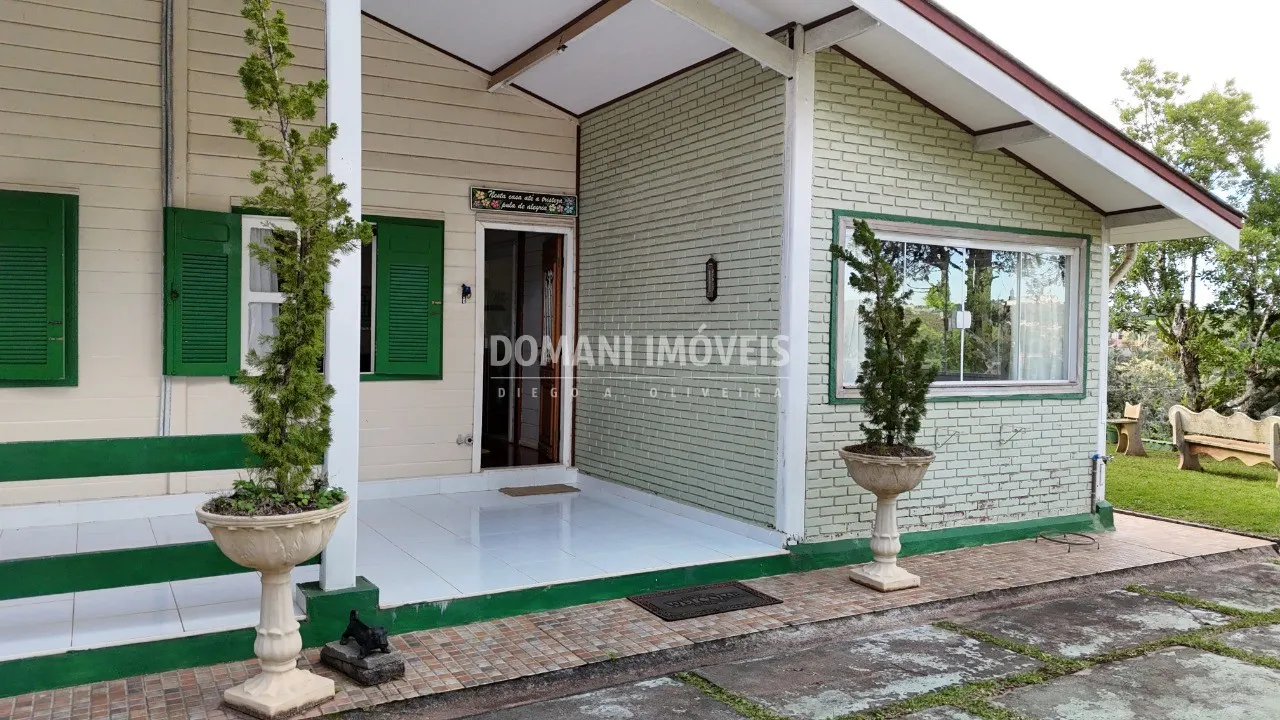 Casa à venda de 1.020 m² em Campos do Jordão, SP, Brasil