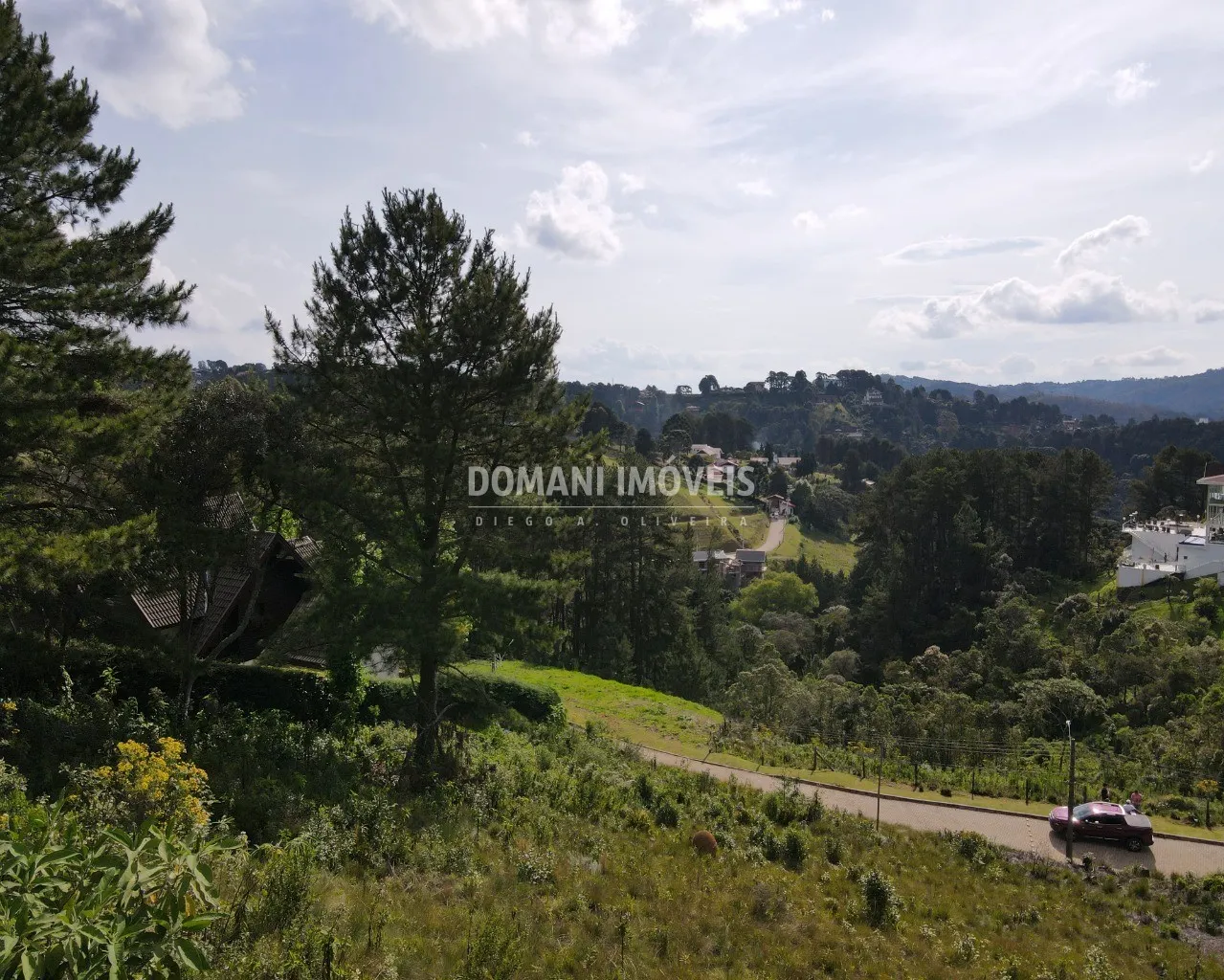 Terreno à venda de 2.880 m² em Campos do Jordão, SP, Brasil