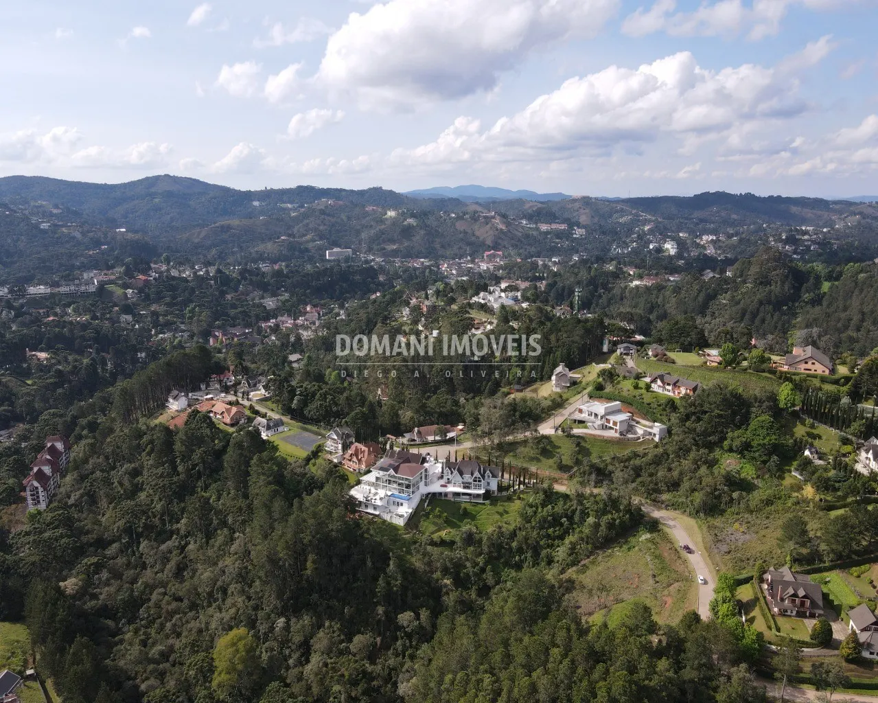 Terreno à venda de 2.880 m² em Campos do Jordão, SP, Brasil