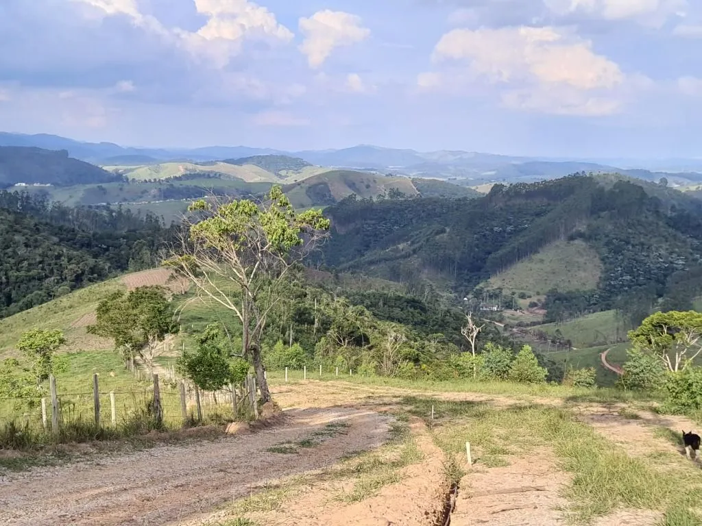 Chácara à venda de 2 ha em Paraibuna, SP, Brasil