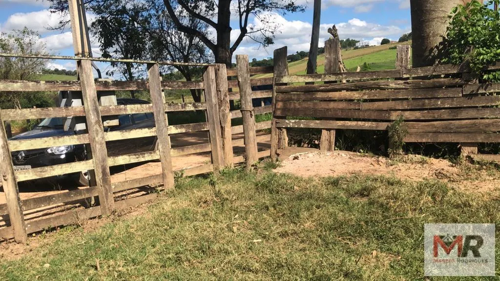 Sítio à venda de 2 ha em Estiva, MG, Brasil