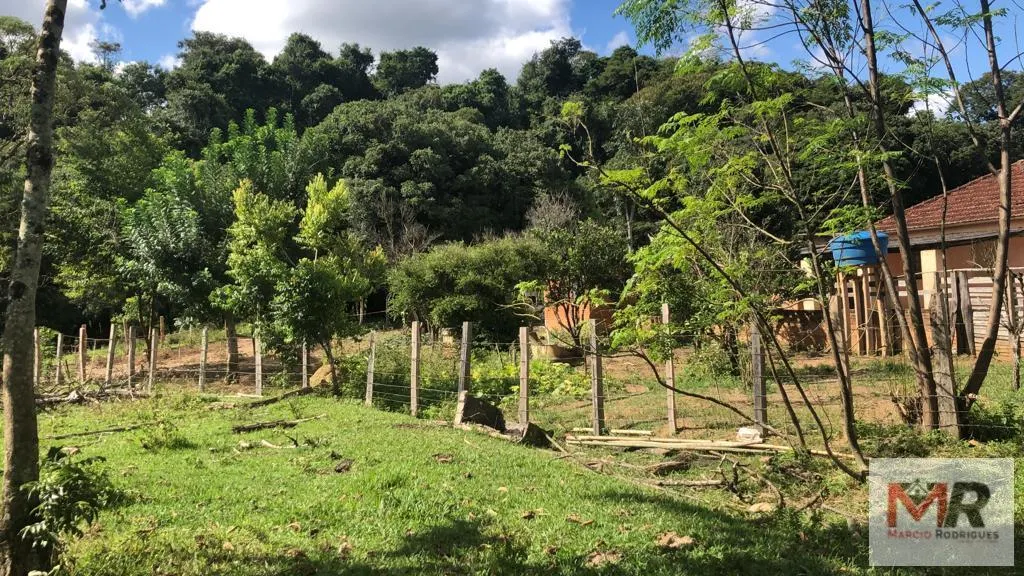 Sítio à venda de 2 ha em Estiva, MG, Brasil