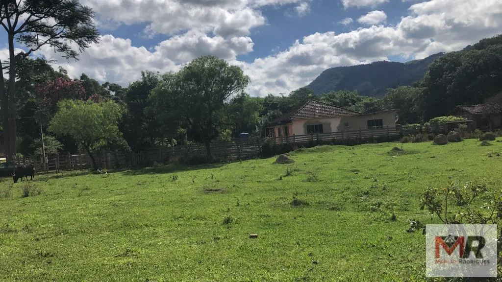 Sítio à venda de 2 ha em Estiva, MG, Brasil