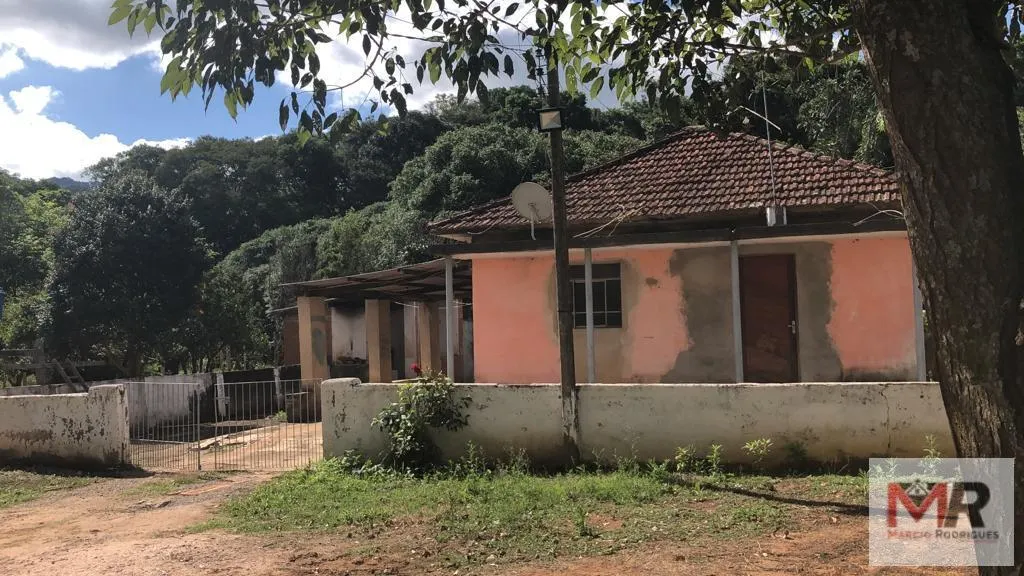 Sítio à venda de 2 ha em Estiva, MG, Brasil