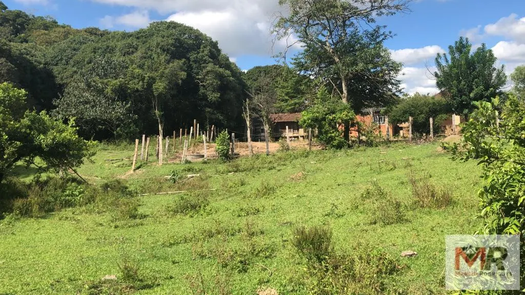 Sítio à venda de 2 ha em Estiva, MG, Brasil