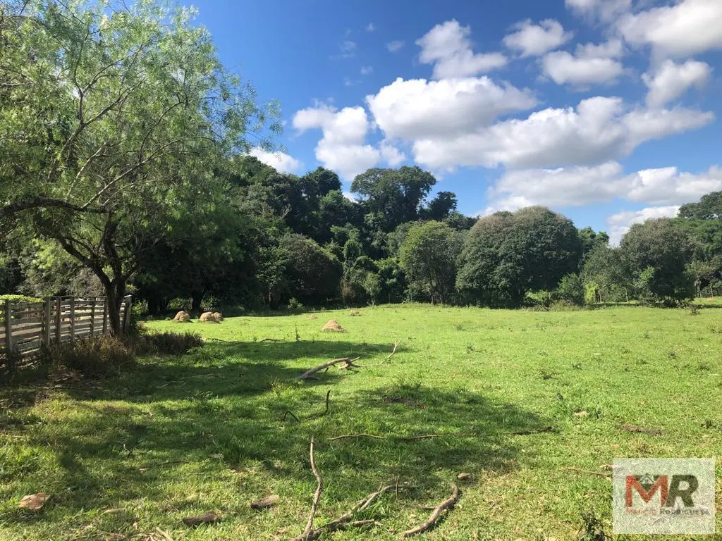 Sítio à venda de 2 ha em Estiva, MG, Brasil