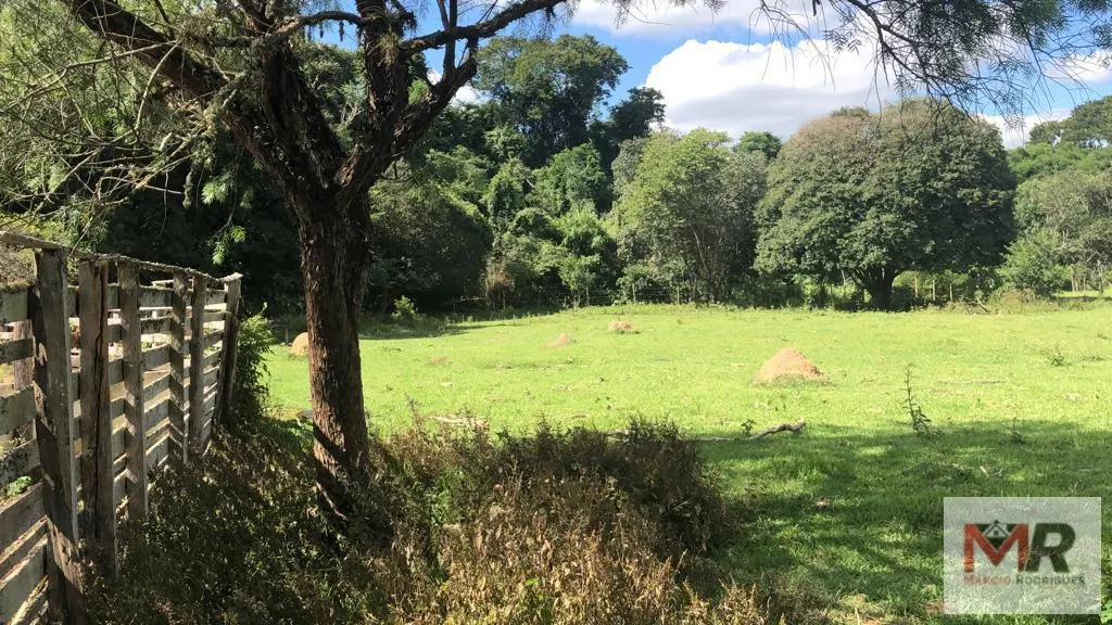 Sítio à venda de 2 ha em Estiva, MG, Brasil