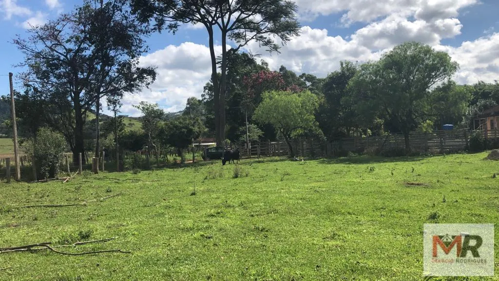 Sítio à venda de 2 ha em Estiva, MG, Brasil