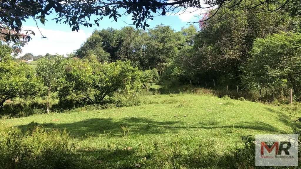 Sítio à venda de 2 ha em Estiva, MG, Brasil