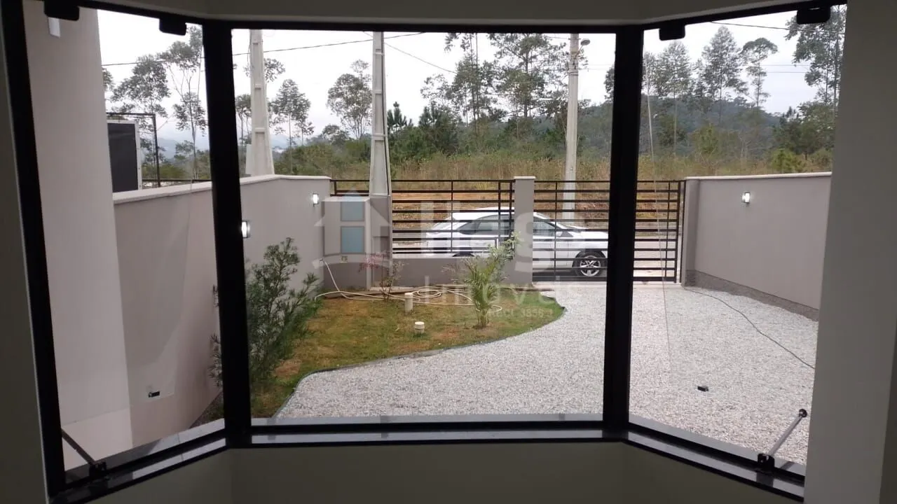 Casa à venda de 182 m² em Guabiruba, SC, Brasil