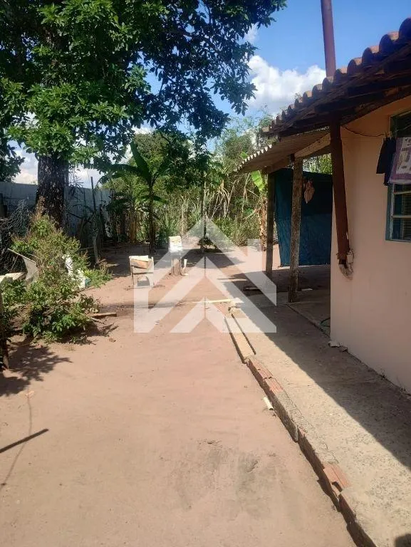 Chácara à venda de 1.400 m² em Itirapina, SP, Brasil