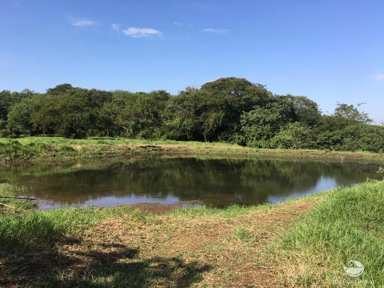 Sítio à venda de 5 ha em Itambaracá, PR, Brasil