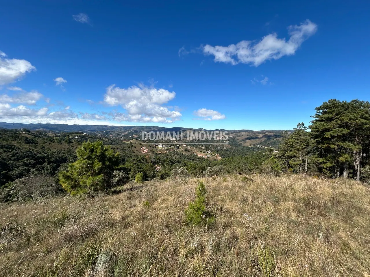 Plot for sale of 3,735 m² in Campos do Jordão, SP, Brazil