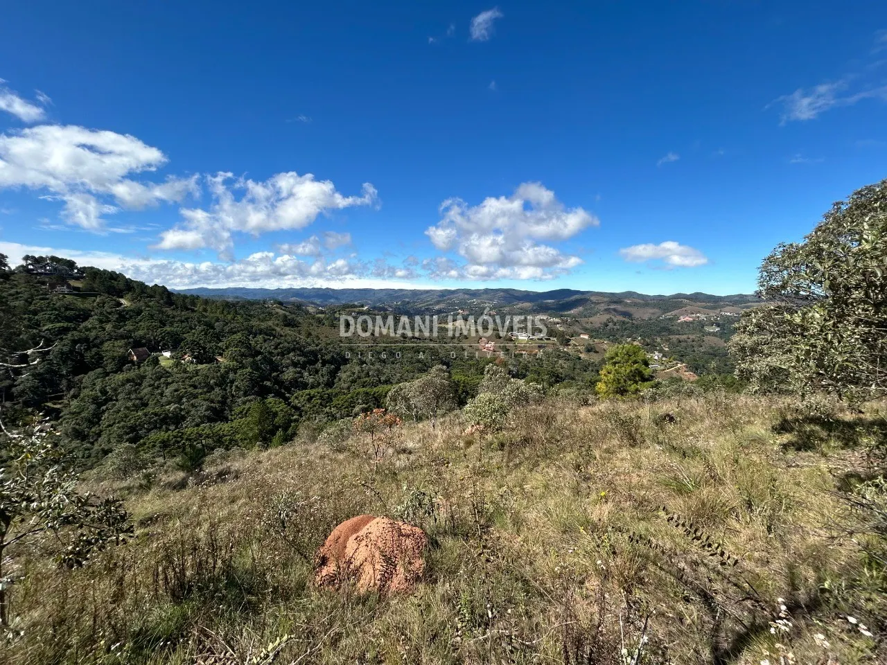 Plot for sale of 3,735 m² in Campos do Jordão, SP, Brazil