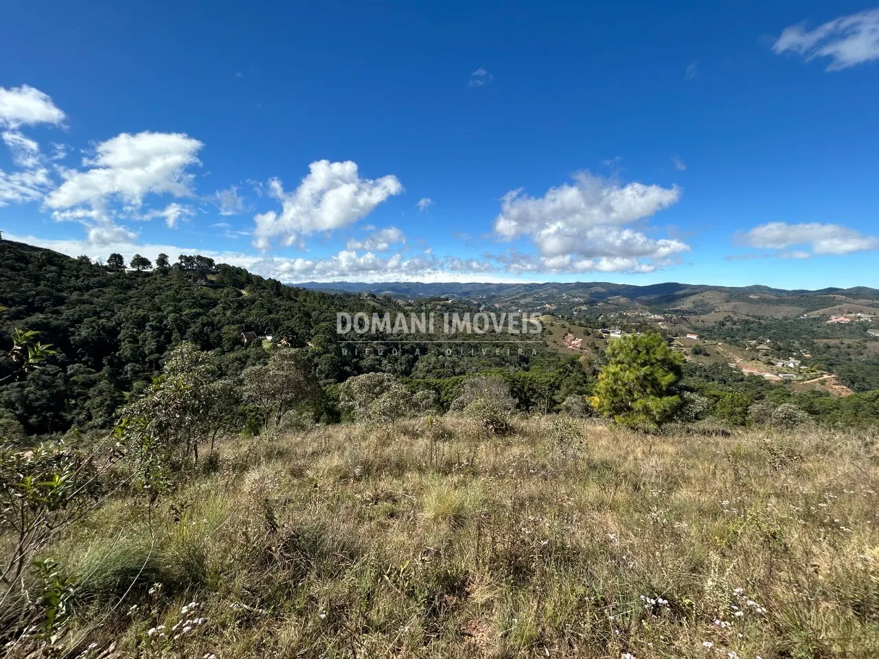 Plot for sale of 3,735 m² in Campos do Jordão, SP, Brazil