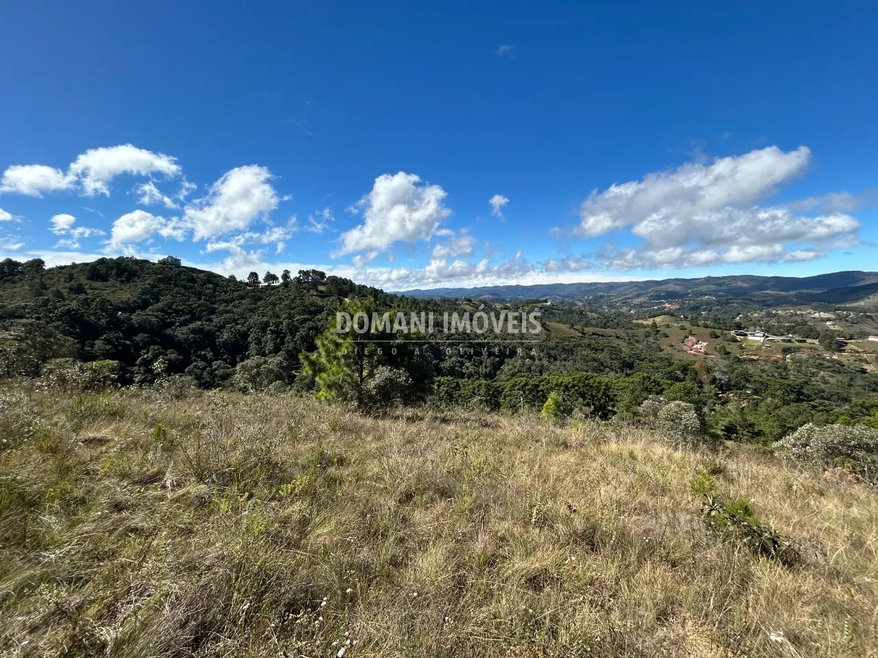 Plot for sale of 3,735 m² in Campos do Jordão, SP, Brazil