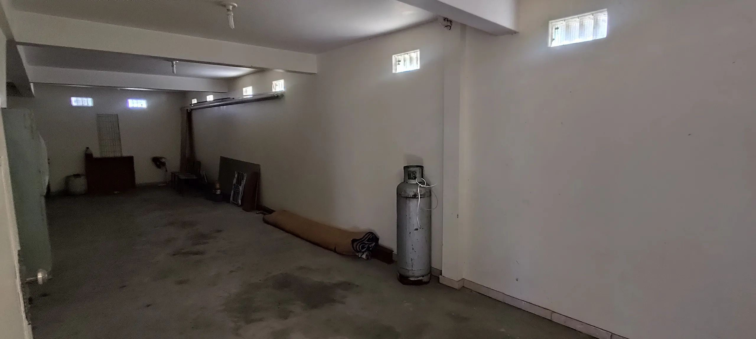 Chácara à venda de 1 ha em Maricá, RJ, Brasil