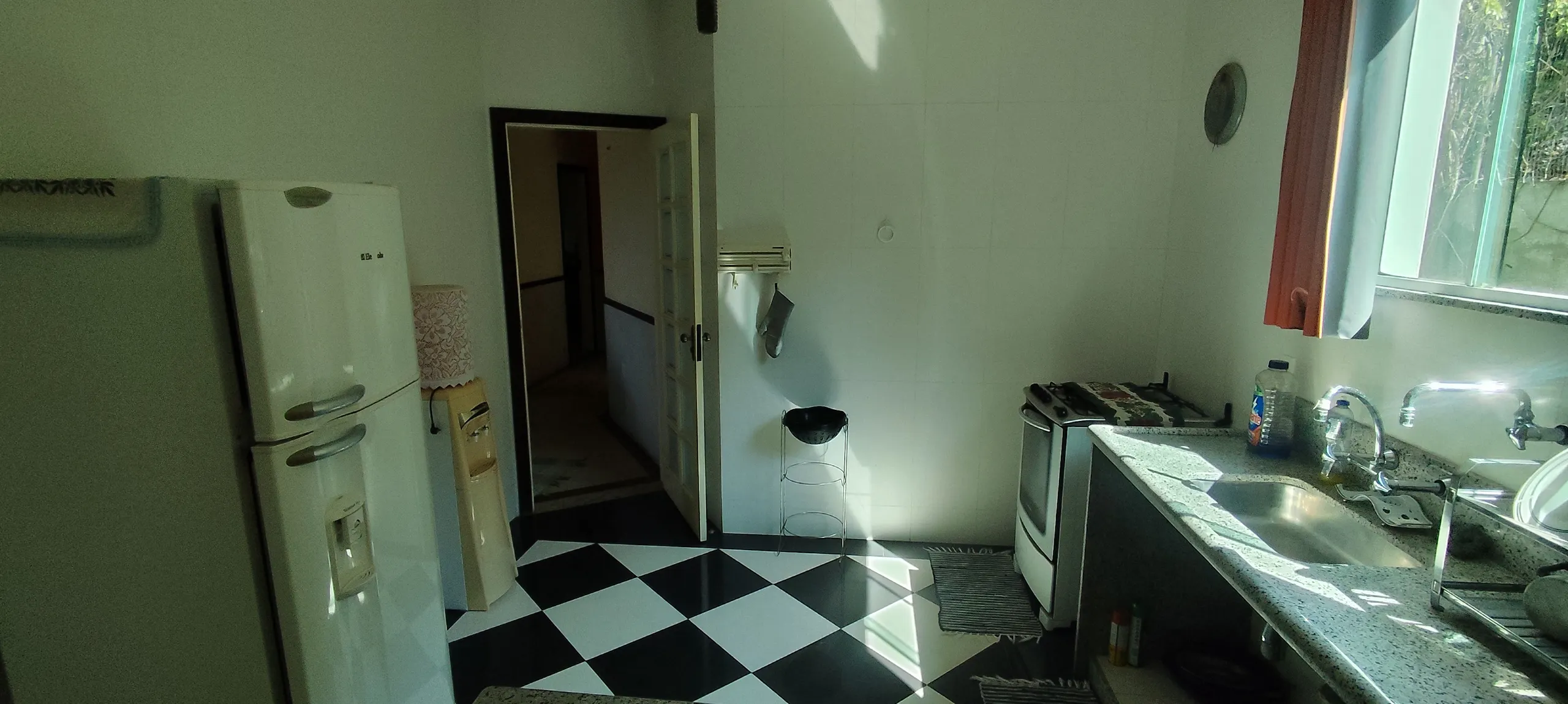 Chácara à venda de 1 ha em Maricá, RJ, Brasil