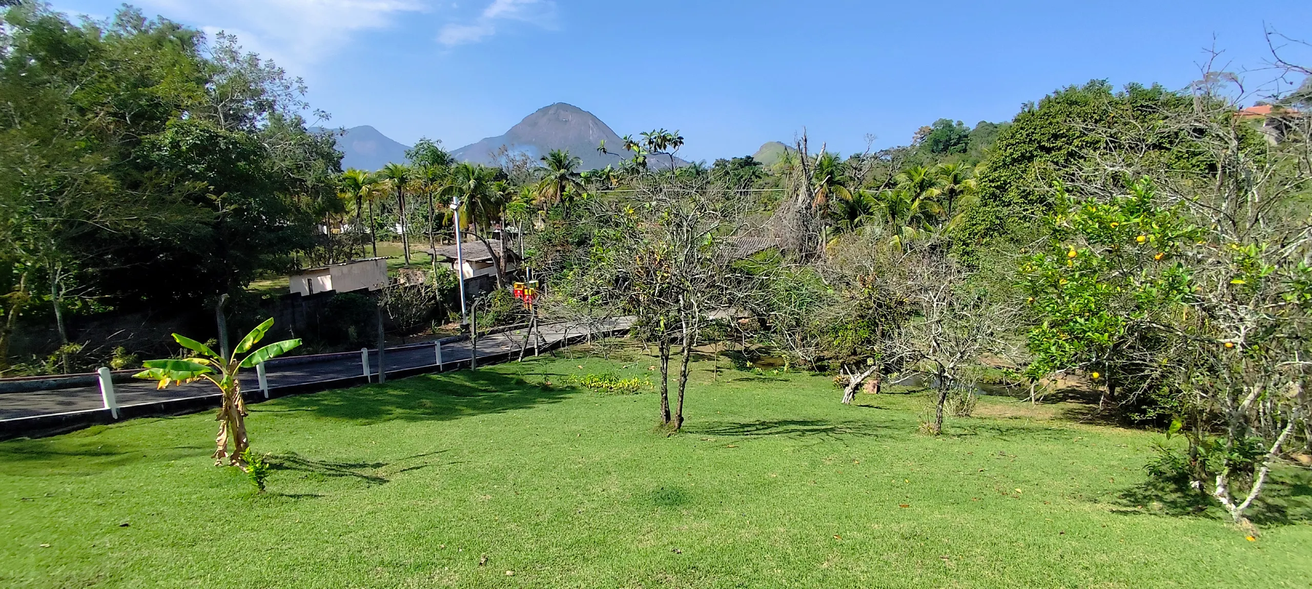 Chácara à venda de 1 ha em Maricá, RJ, Brasil