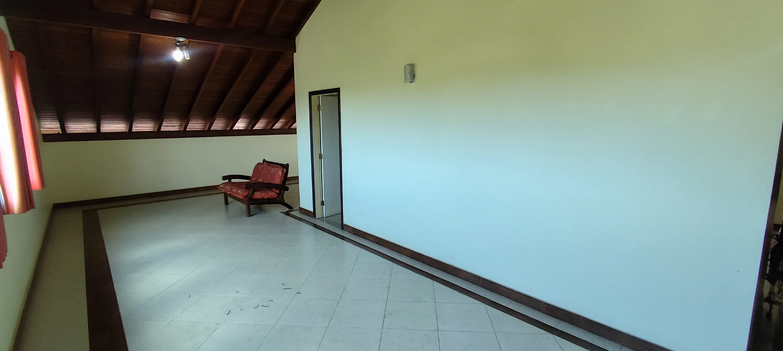 Chácara à venda de 1 ha em Maricá, RJ, Brasil