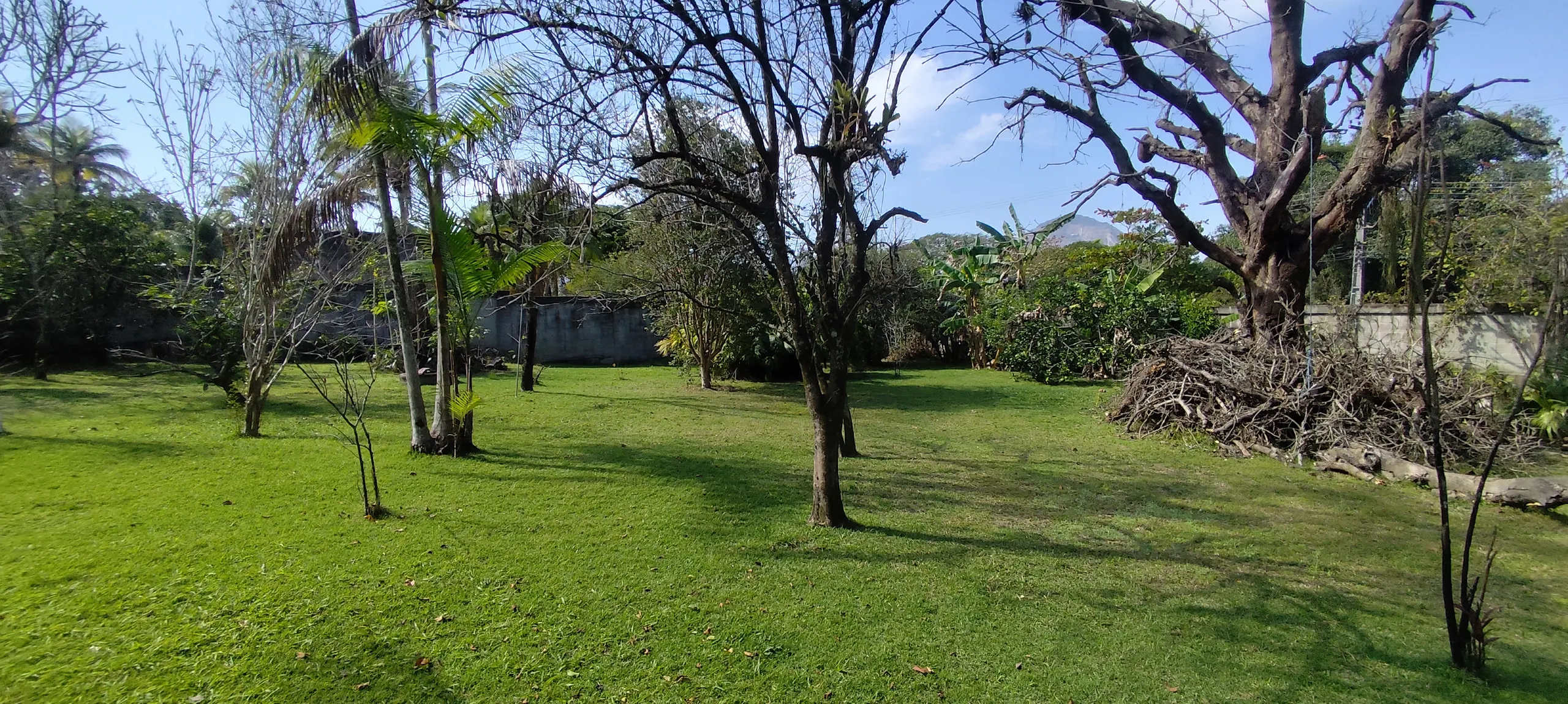 Chácara à venda de 1 ha em Maricá, RJ, Brasil