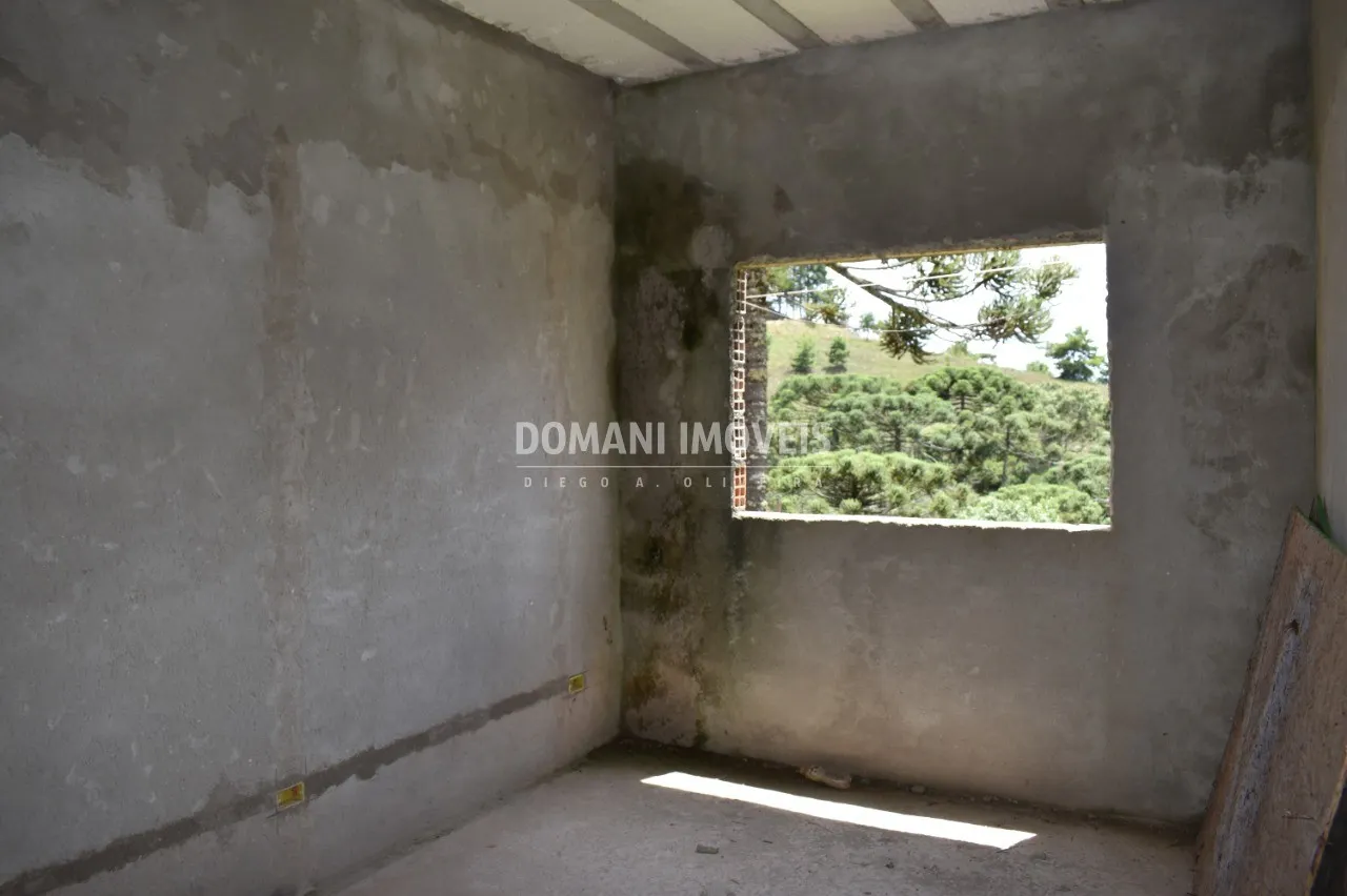 Casa à venda de 1.310 m² em Campos do Jordão, SP, Brasil