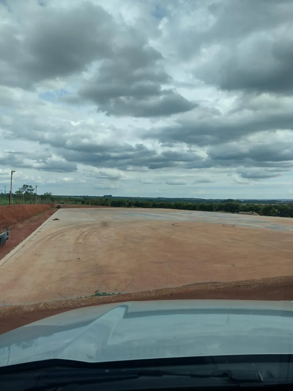 Fazenda à venda de 19 ha em Araguari, MG, Brasil