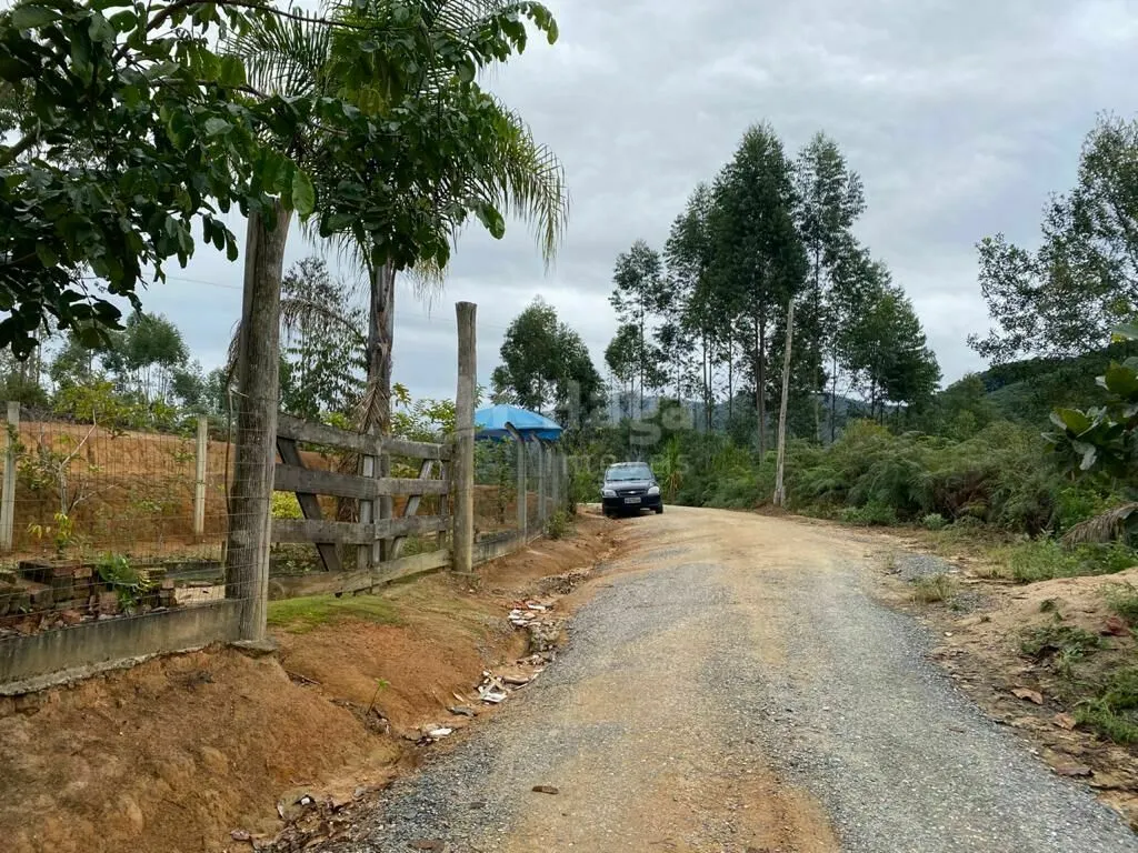 Chácara à venda de 3.600 m² em Nova Trento, SC, Brasil