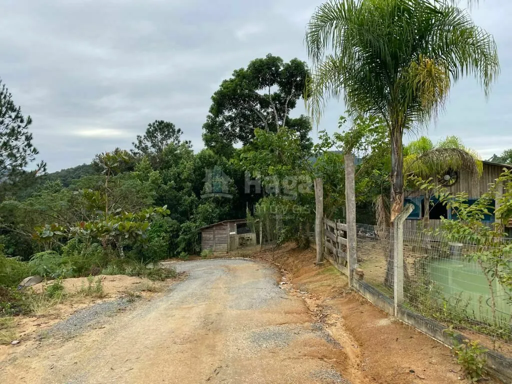 Chácara à venda de 3.600 m² em Nova Trento, SC, Brasil
