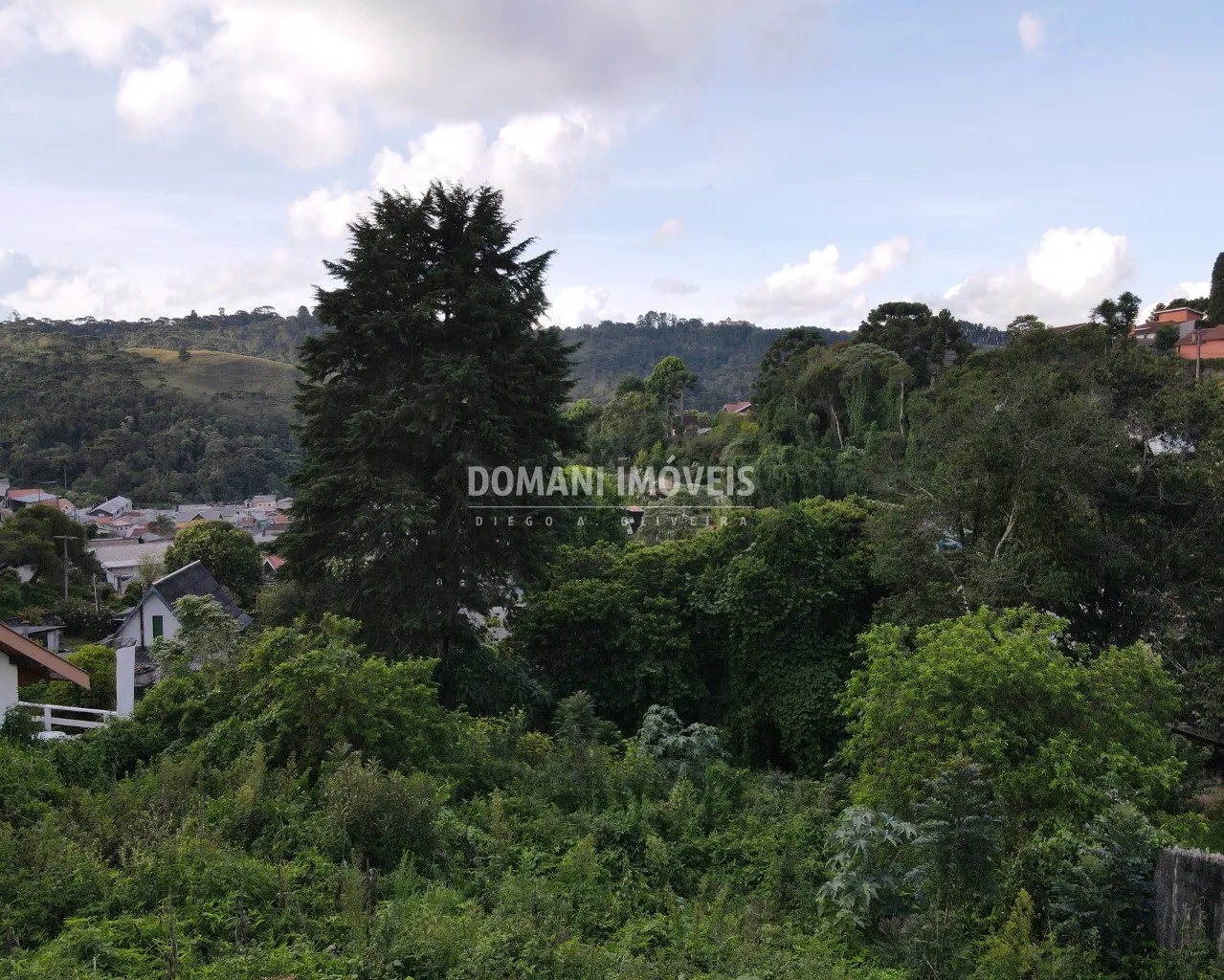 Plot for sale of 700 m² in Campos do Jordão, SP, Brazil