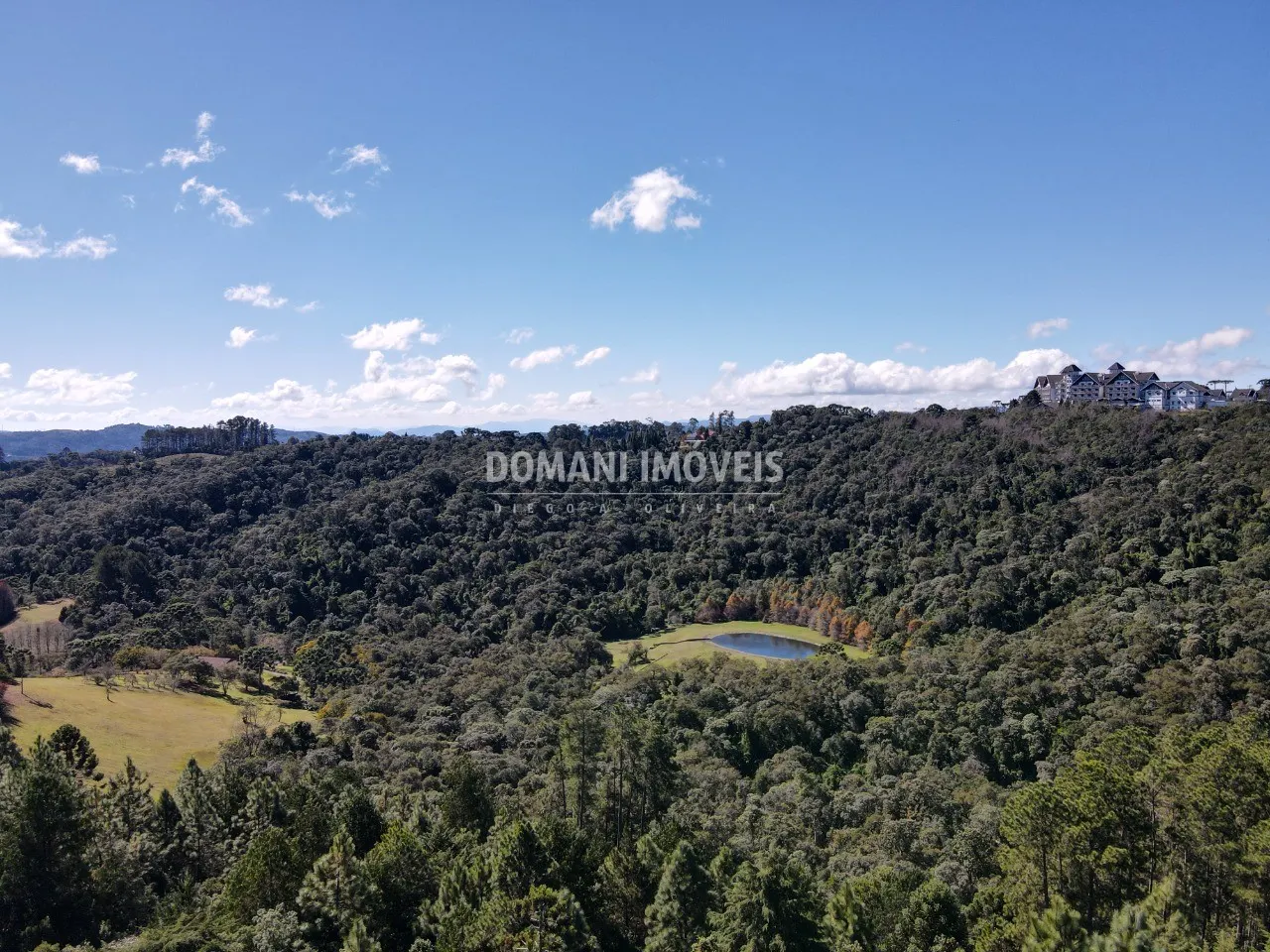 Terreno à venda de 1.090 m² em Campos do Jordão, SP, Brasil